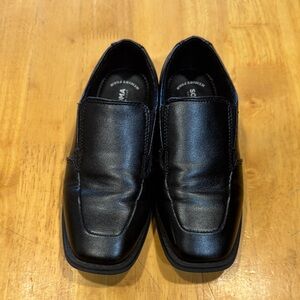 Boys dress shoes